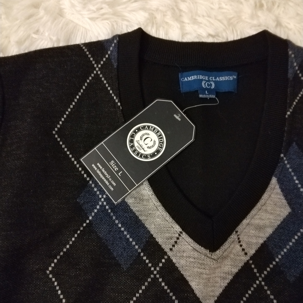 🎉HP🎉 *NWT* 🔥3/$70 Cambridge Classics Men's Vest - Picture 2 of 3